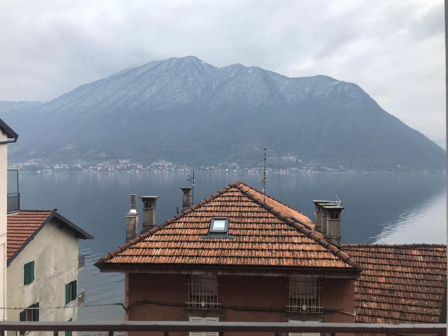 The Romantic Village House - Apartments With Lake View Colonno Exteriér fotografie
