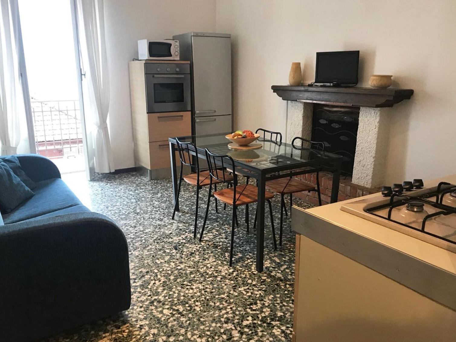 The Romantic Village House - Apartments With Lake View Colonno Exteriér fotografie